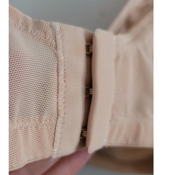 Amoena Rita SB 2004 Wire-Free Bra 40B + MaxTara Silicone Breast Forms Mastectomy - Picture 9 of 12